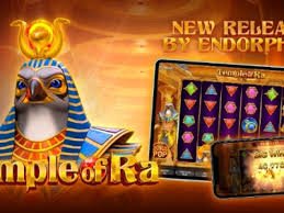 Dealer profesional dalam permainan live casino interaktif wismatoto